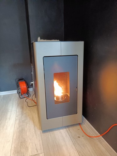 kominek na pellet Lusia Hydro pellet Piece Śląsk